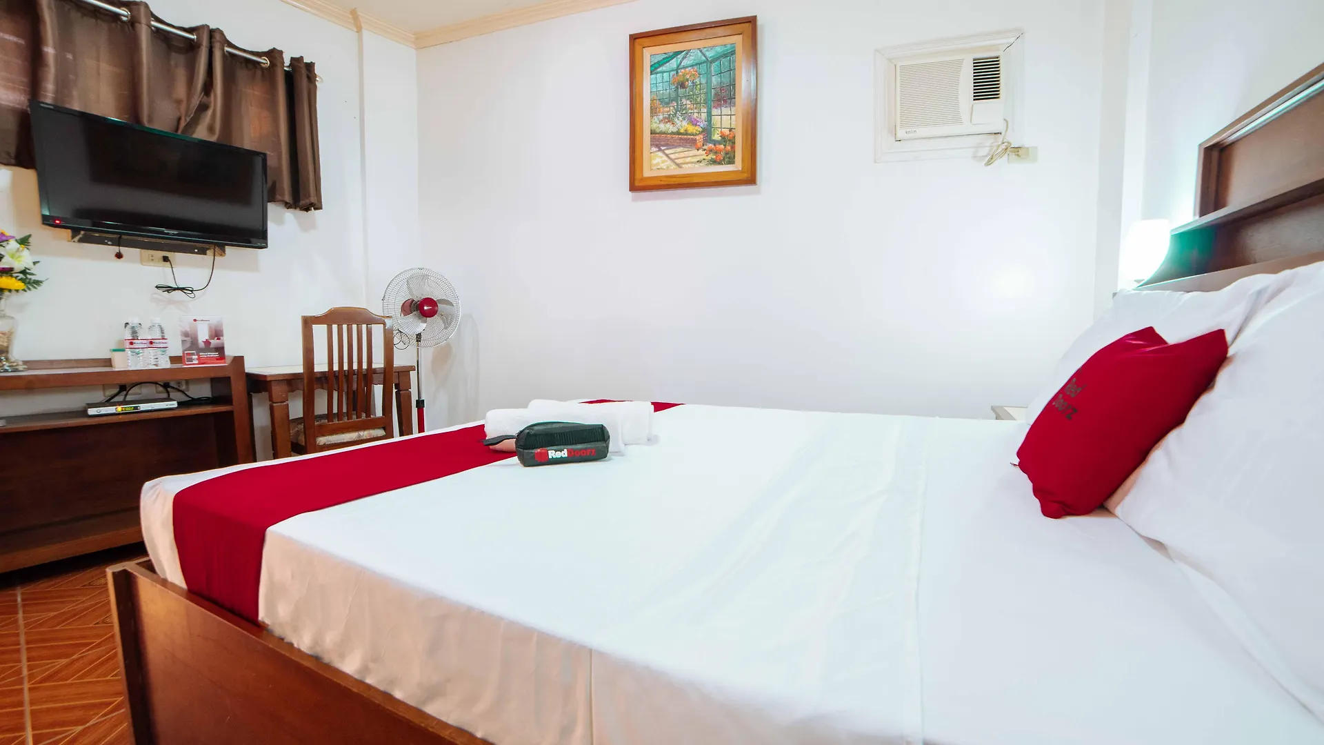 Reddoorz @ Tamarind Street Angeles City Hotell