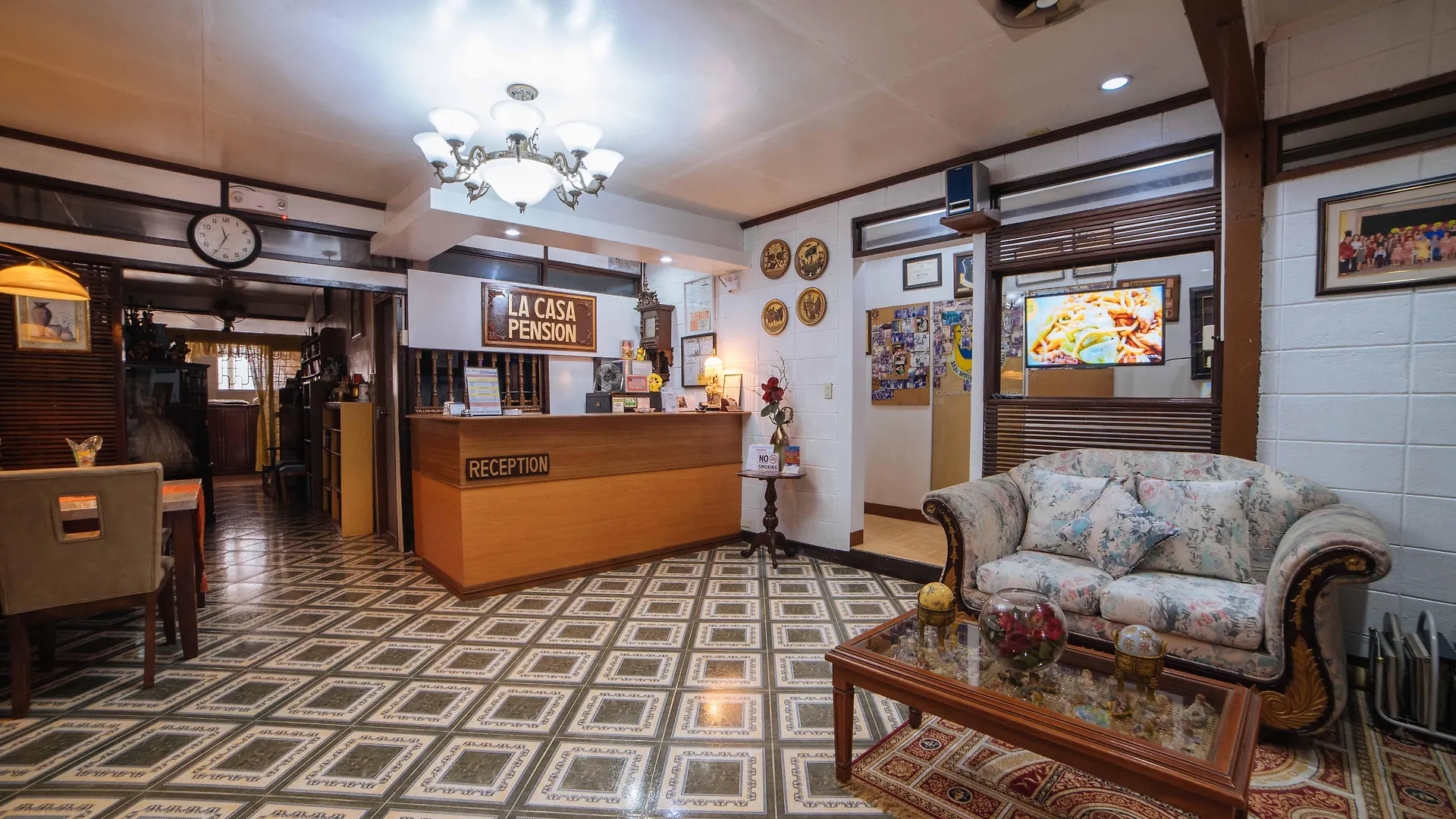 Hotell Reddoorz @ Tamarind Street Angeles City
